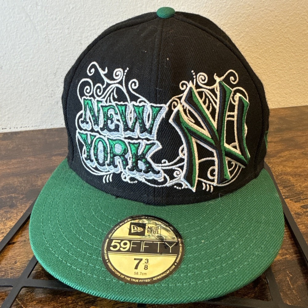 New York Yankees 59FIFTY Wool Fitted Hat 7 3/8 Black/Green New Era – EUC